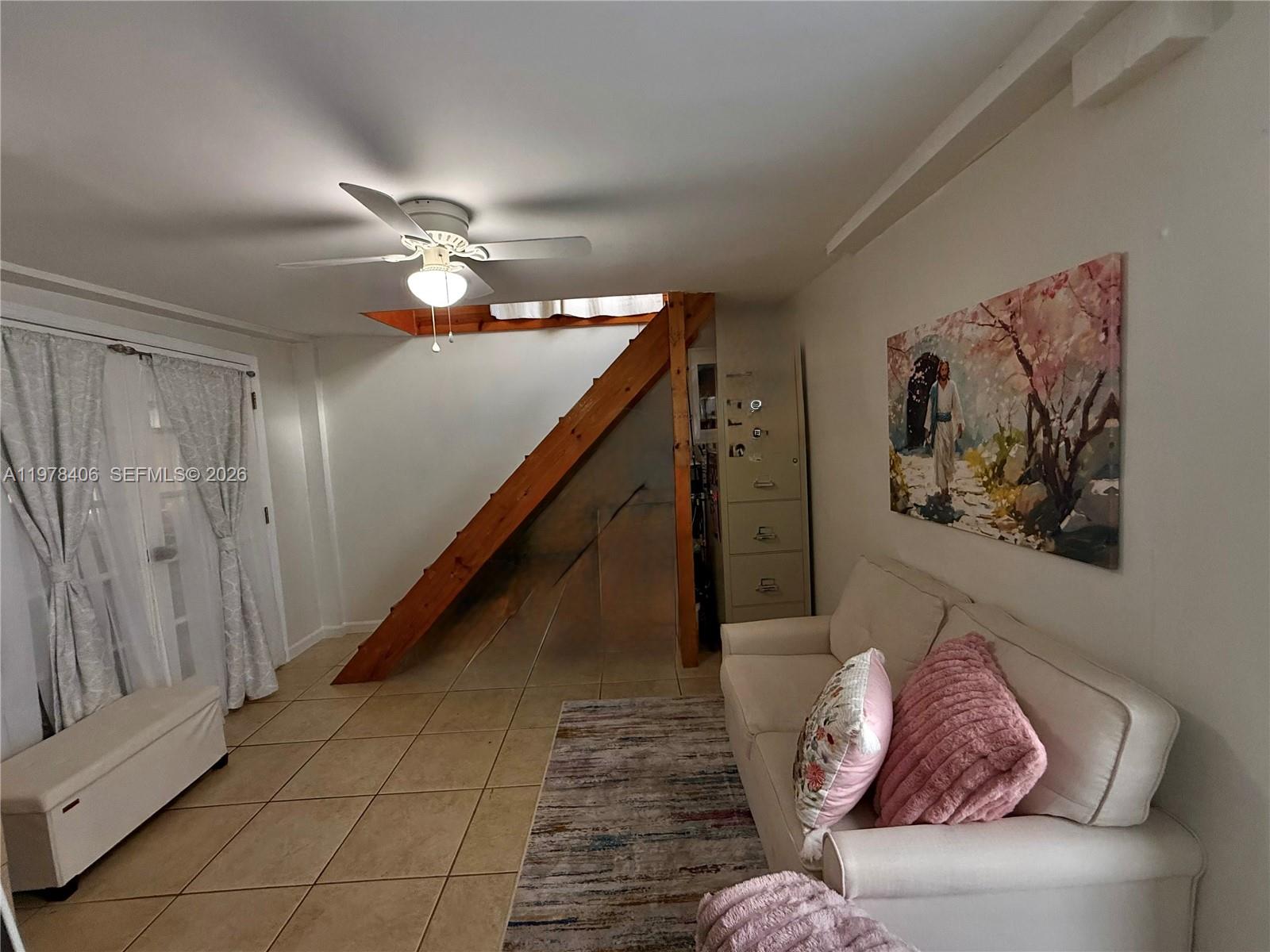 285 NW 60th Ave Miami, FL 33126