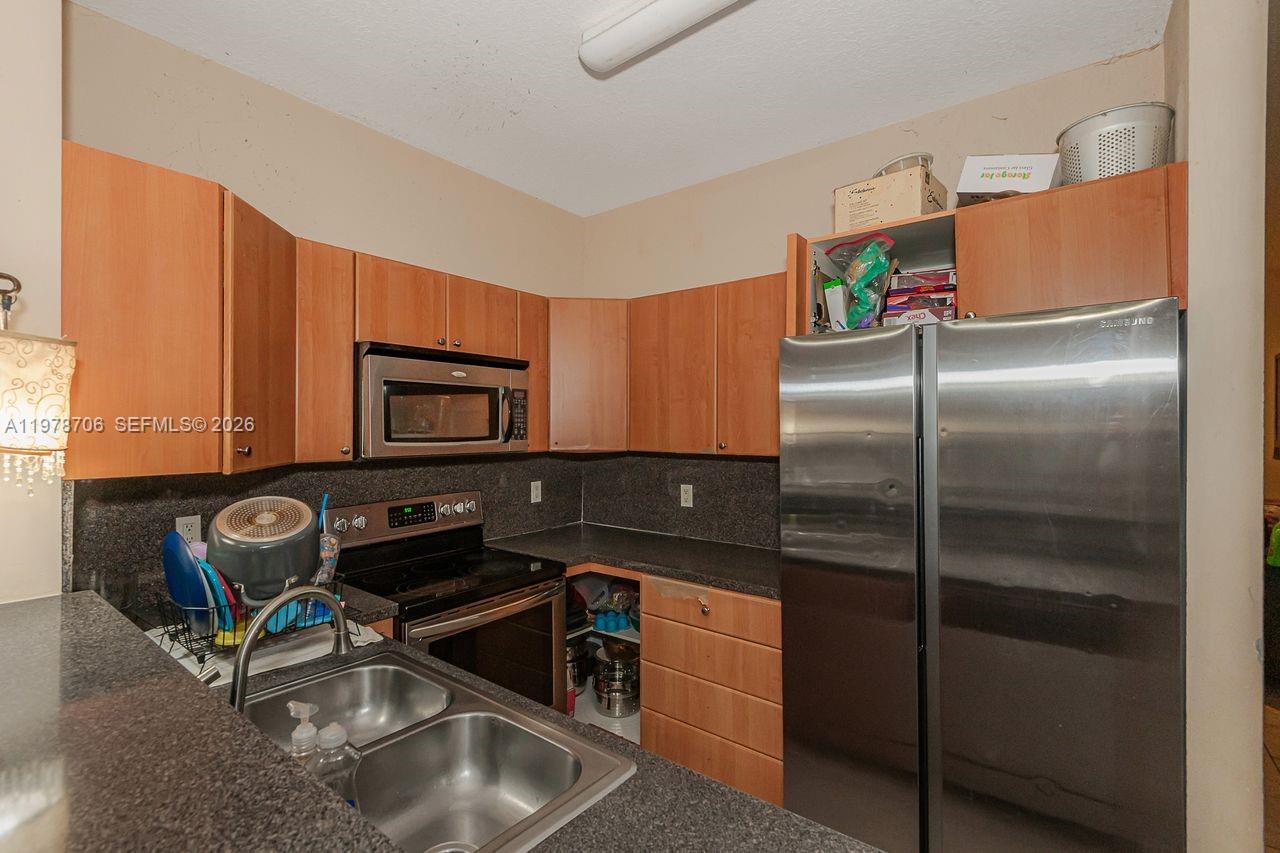 Undisclosed Address Miami, FL 33157