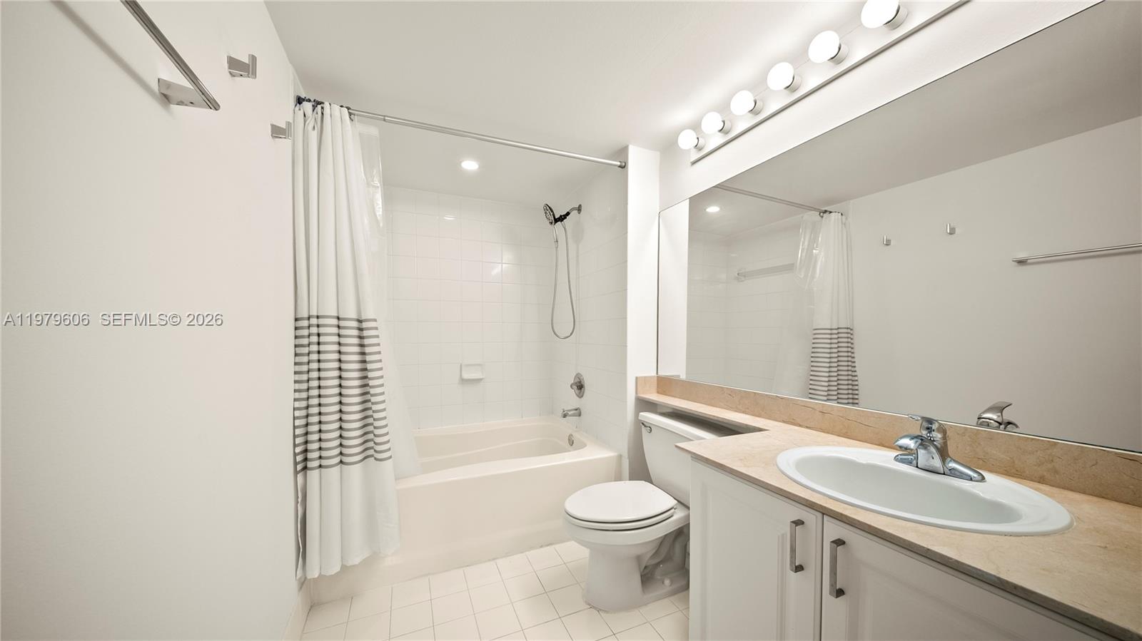 image Yacht Club at Portofino10