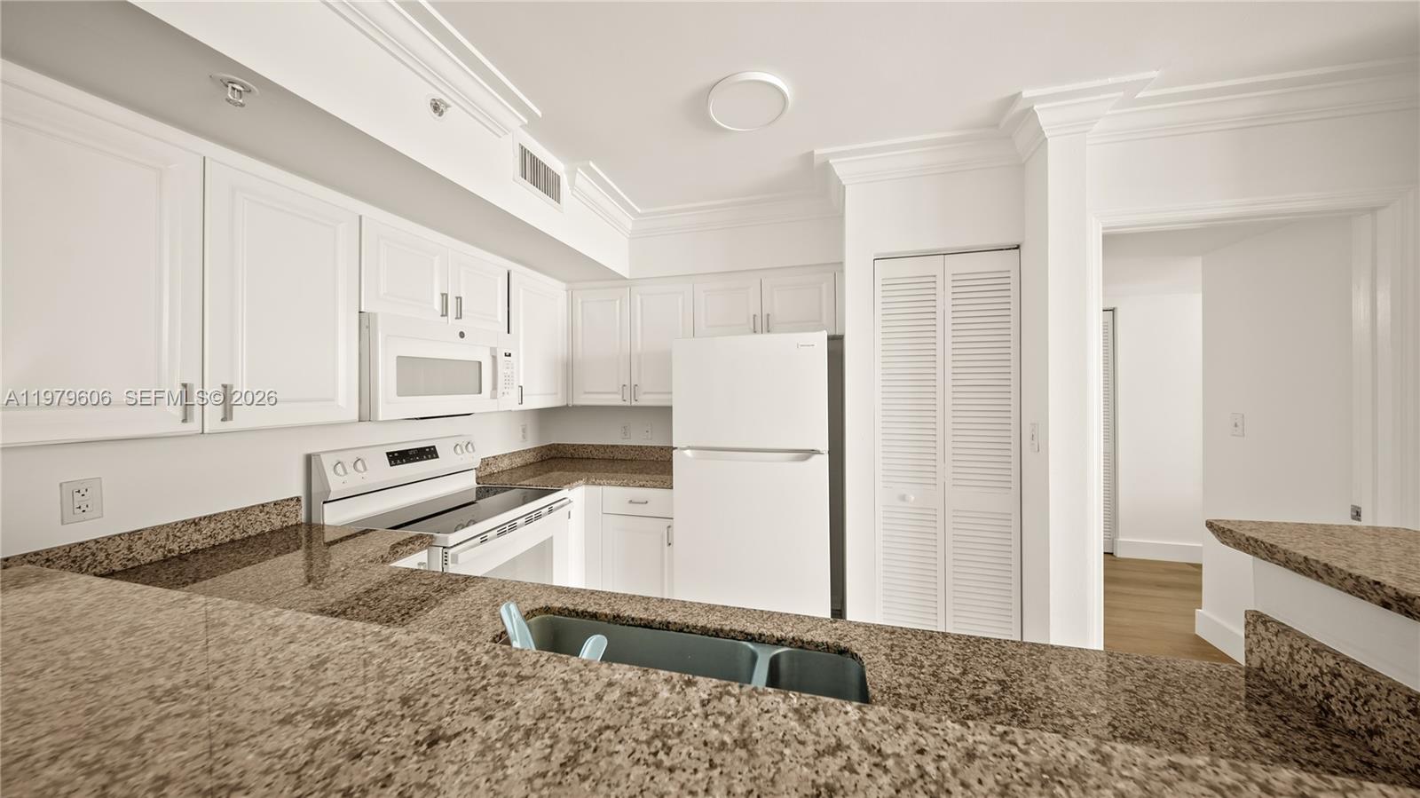 image Yacht Club at Portofino6