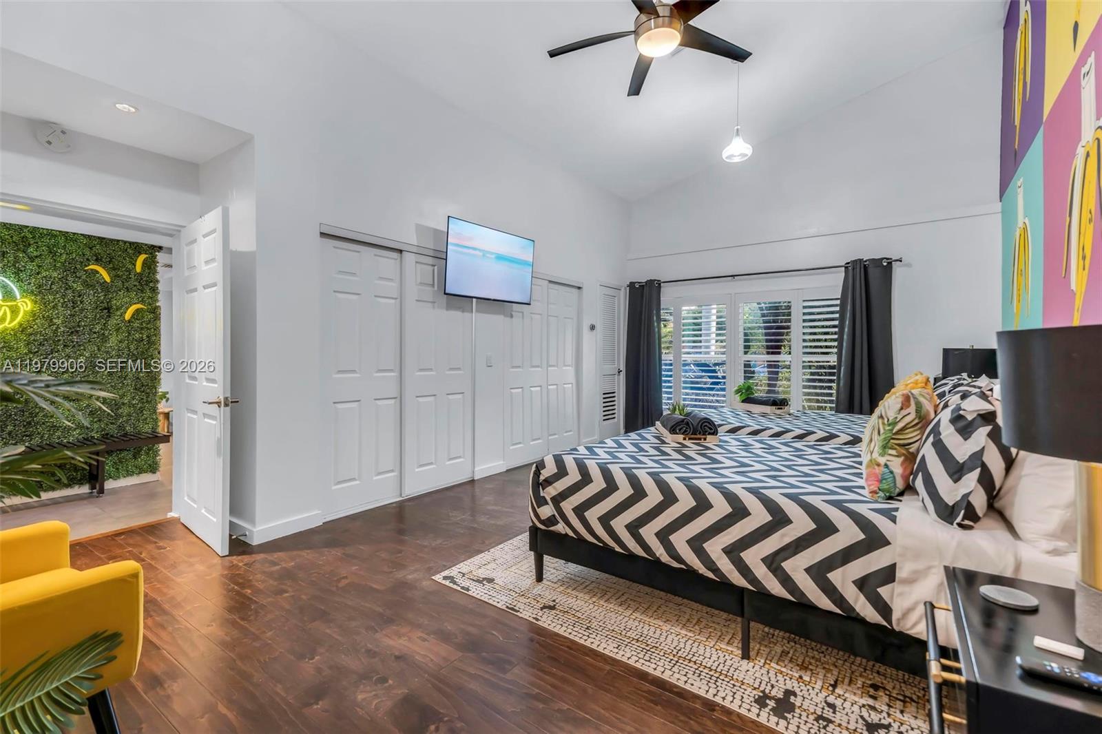 801 NW 24th St Wilton Manors, FL 33311