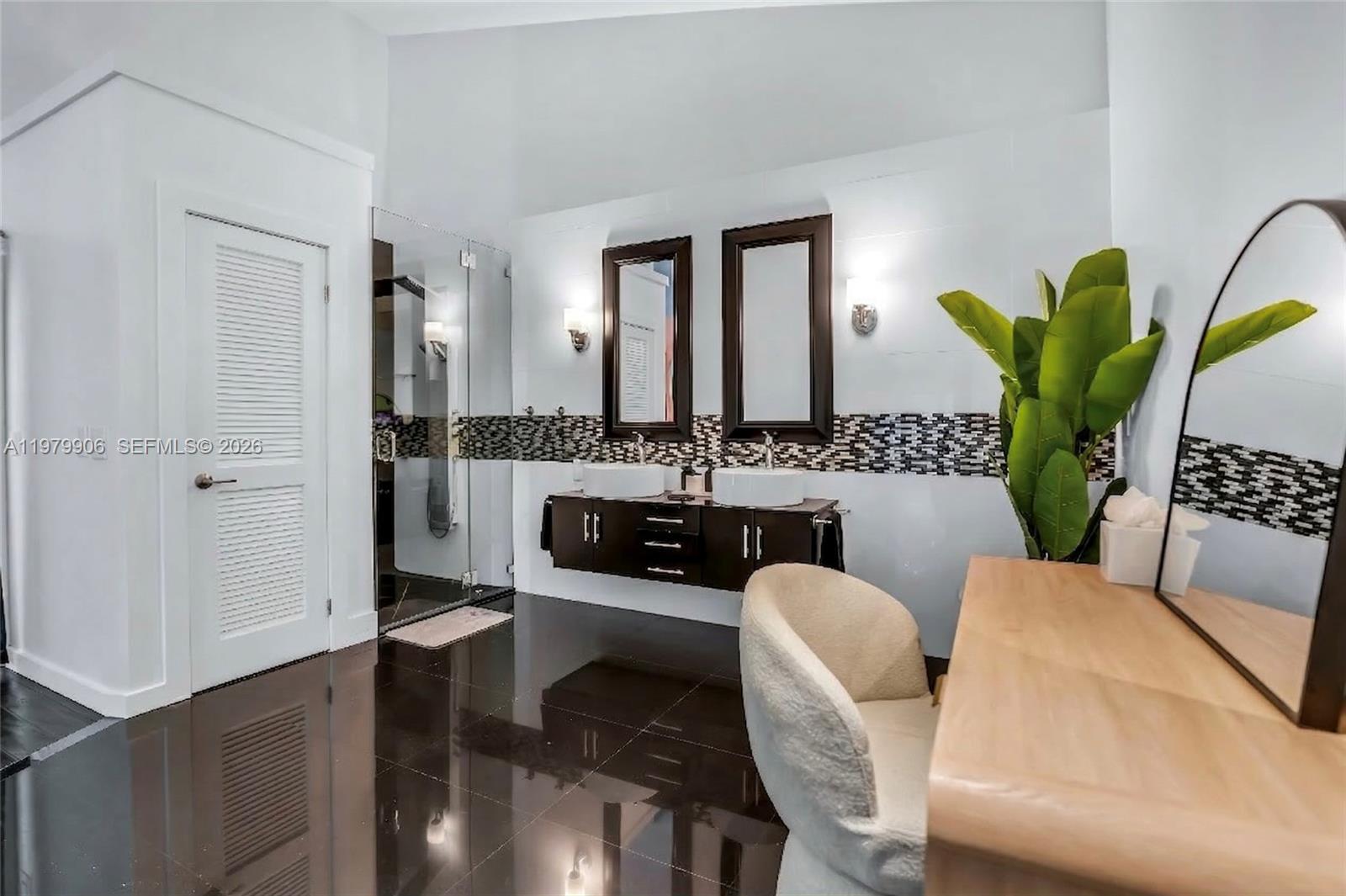 801 NW 24th St Wilton Manors, FL 33311