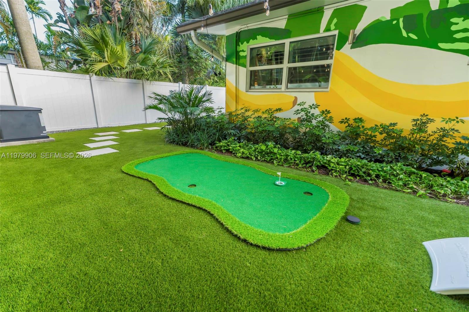 801 NW 24th St Wilton Manors, FL 33311