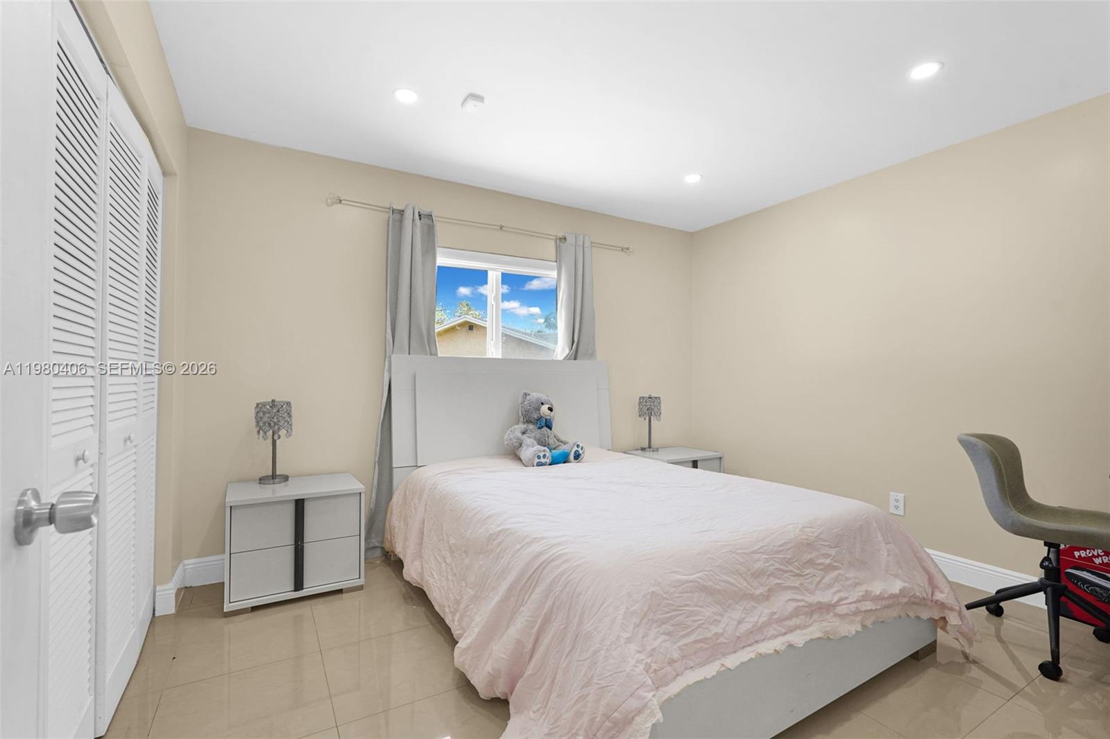 10715 SW 168th Ter Miami, FL 33157