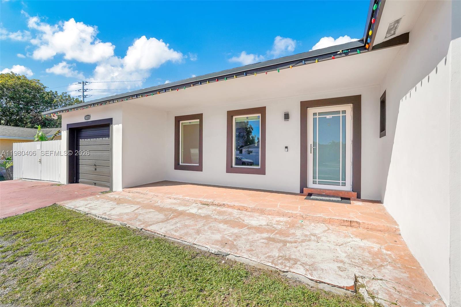 10715 SW 168th Ter Miami, FL 33157