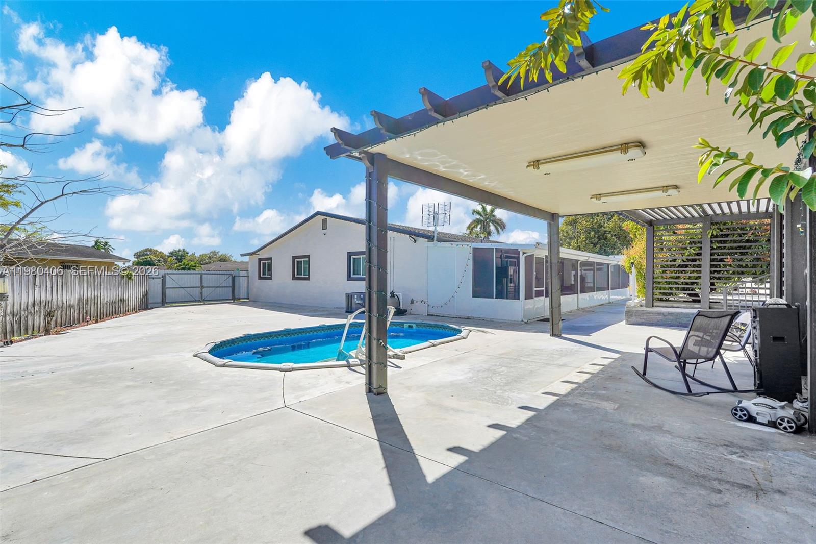 10715 SW 168th Ter Miami, FL 33157