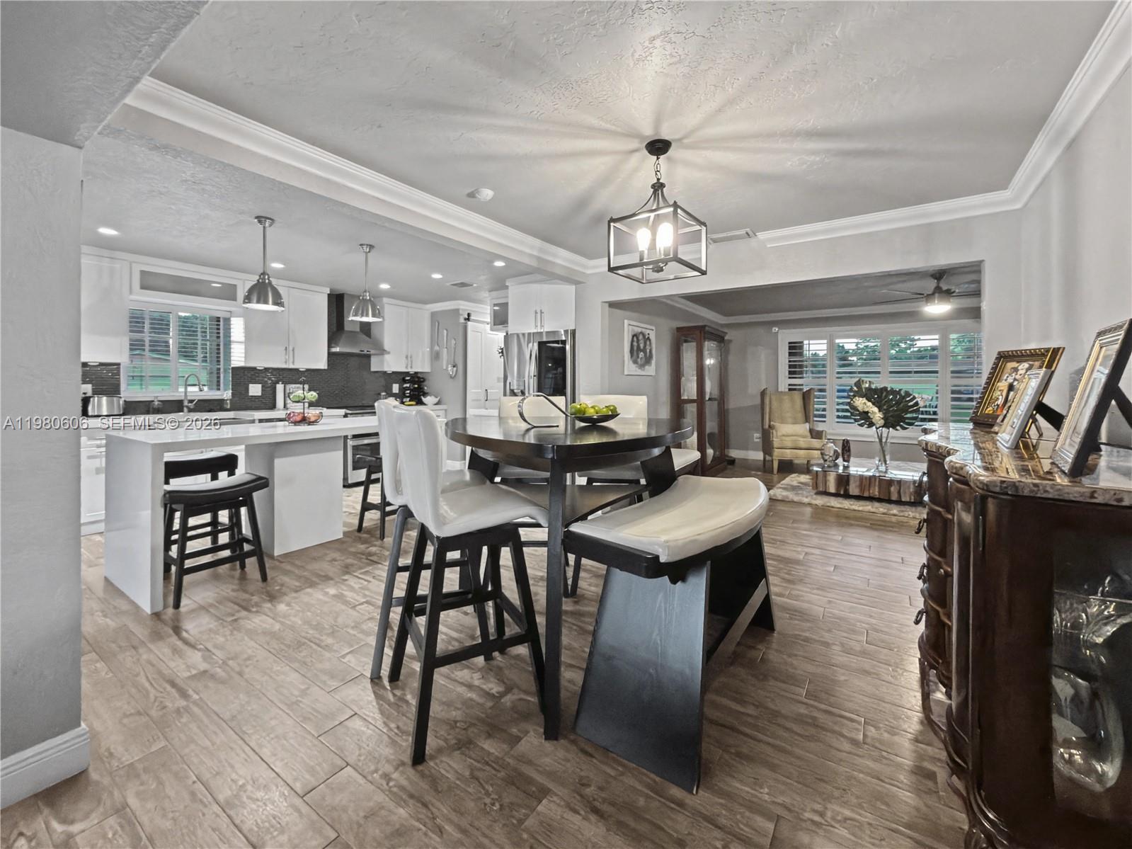 11040 NW 22nd St Pembroke Pines, FL 33026