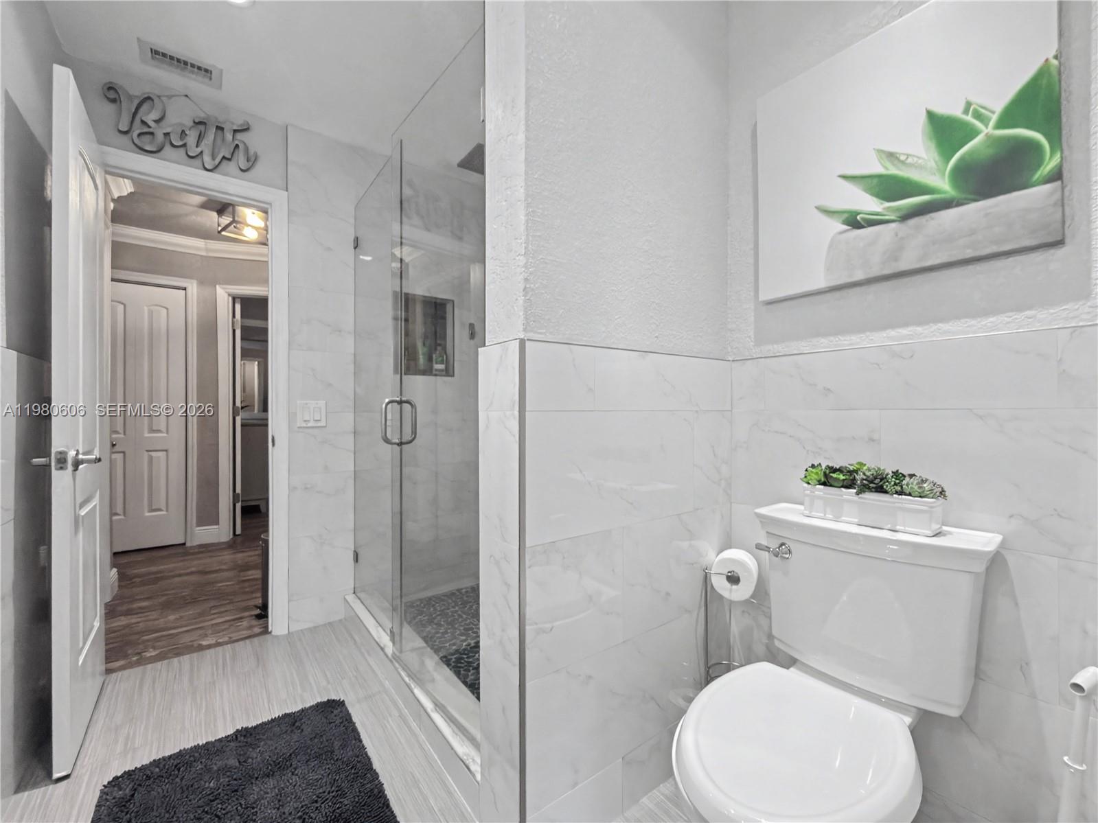 11040 NW 22nd St Pembroke Pines, FL 33026