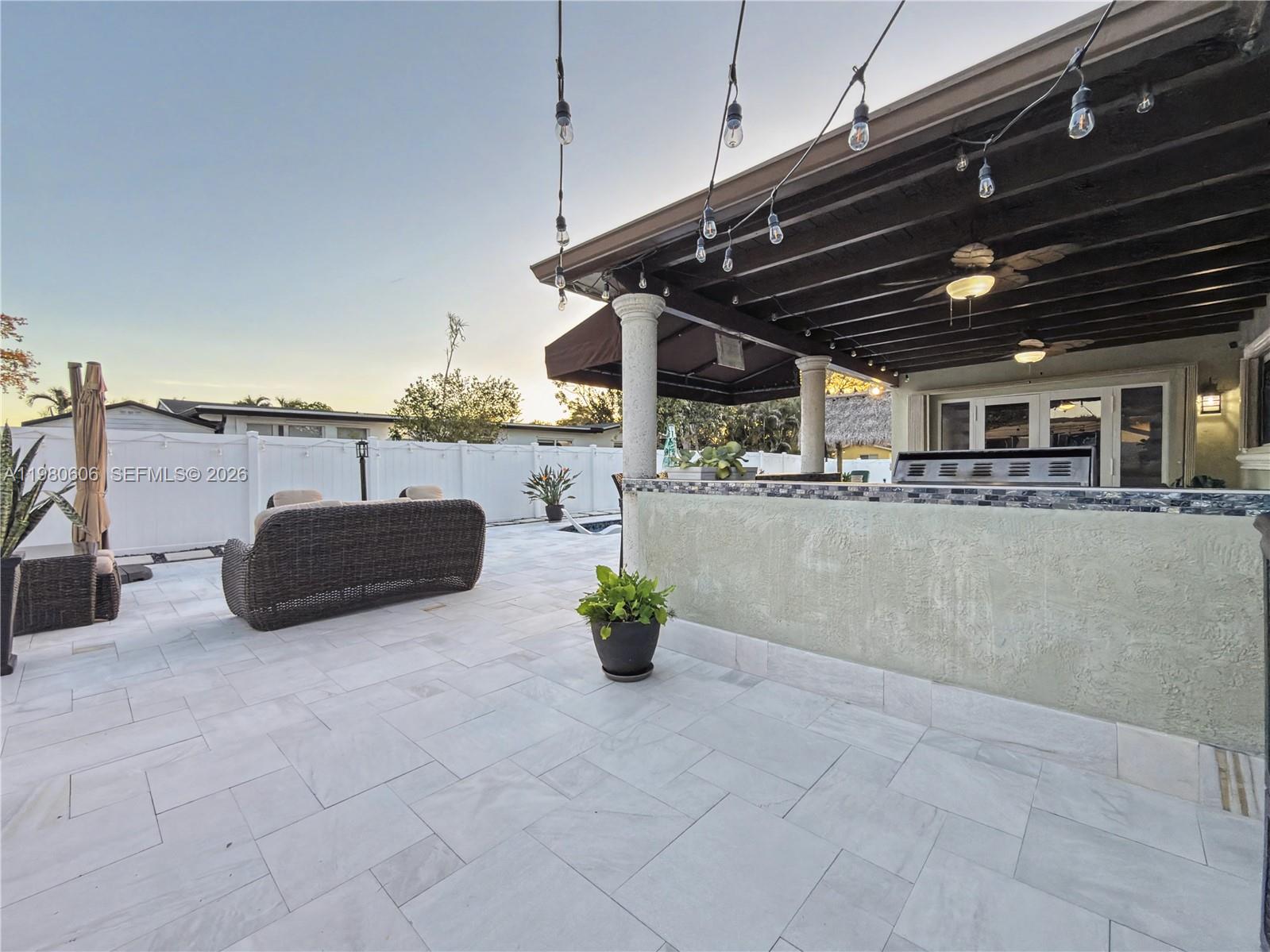 11040 NW 22nd St Pembroke Pines, FL 33026