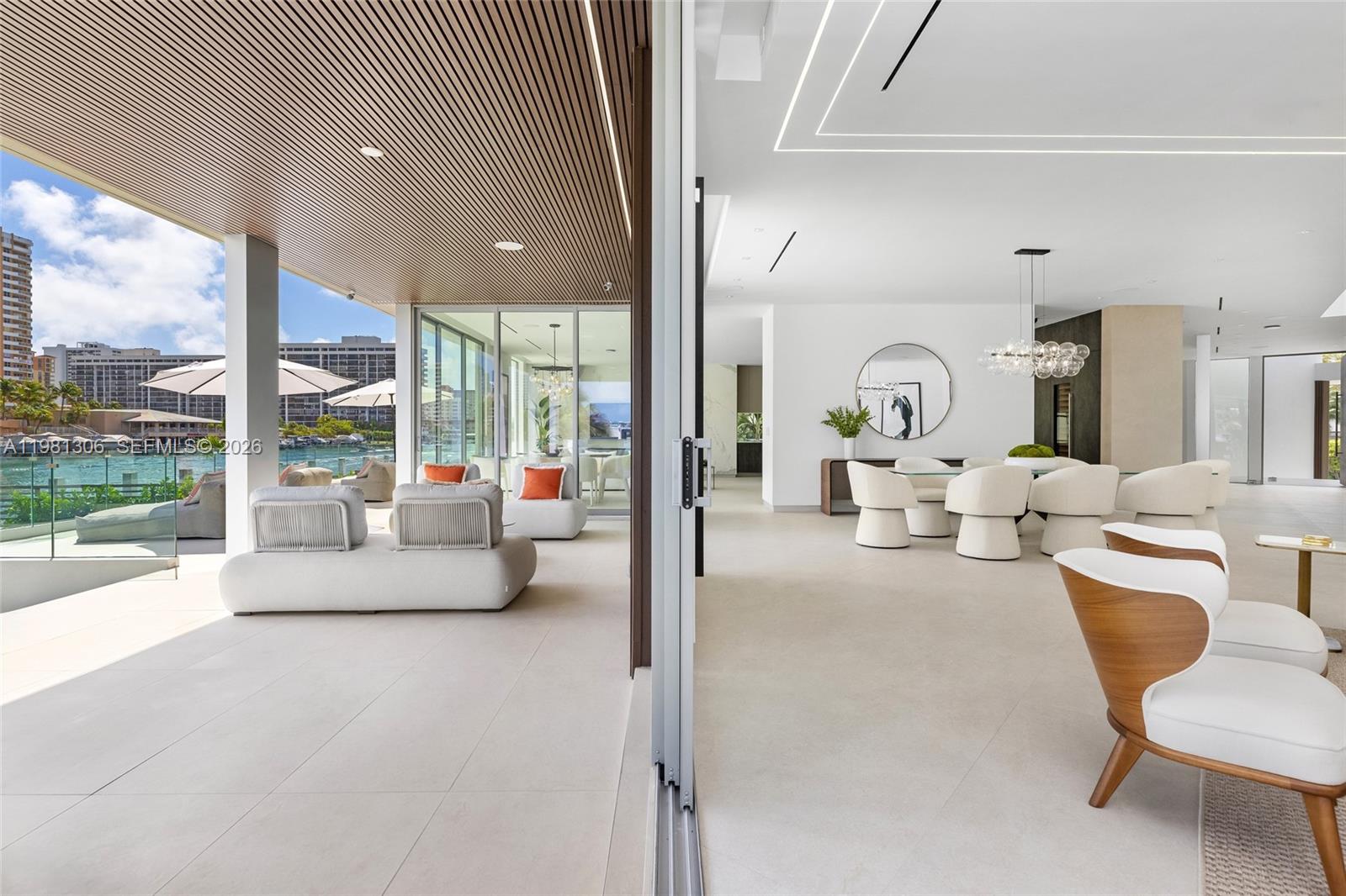 503 Palm Dr Hallandale Beach, FL 33009