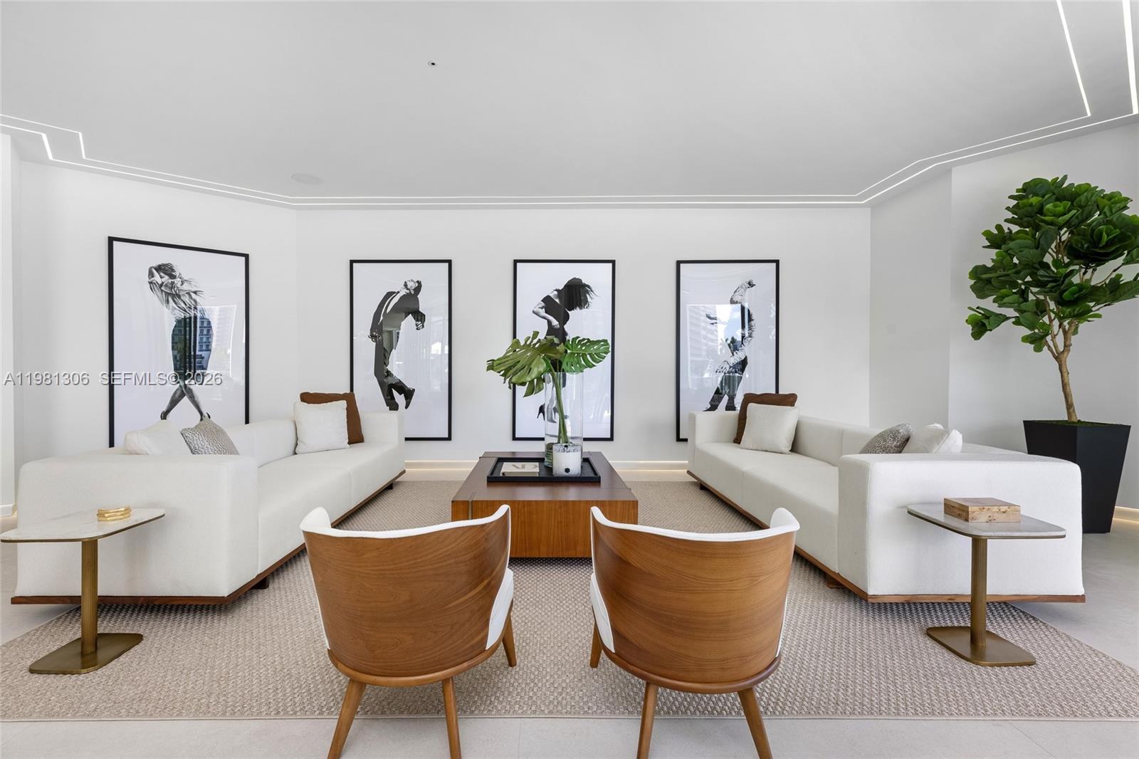 503 Palm Dr Hallandale Beach, FL 33009