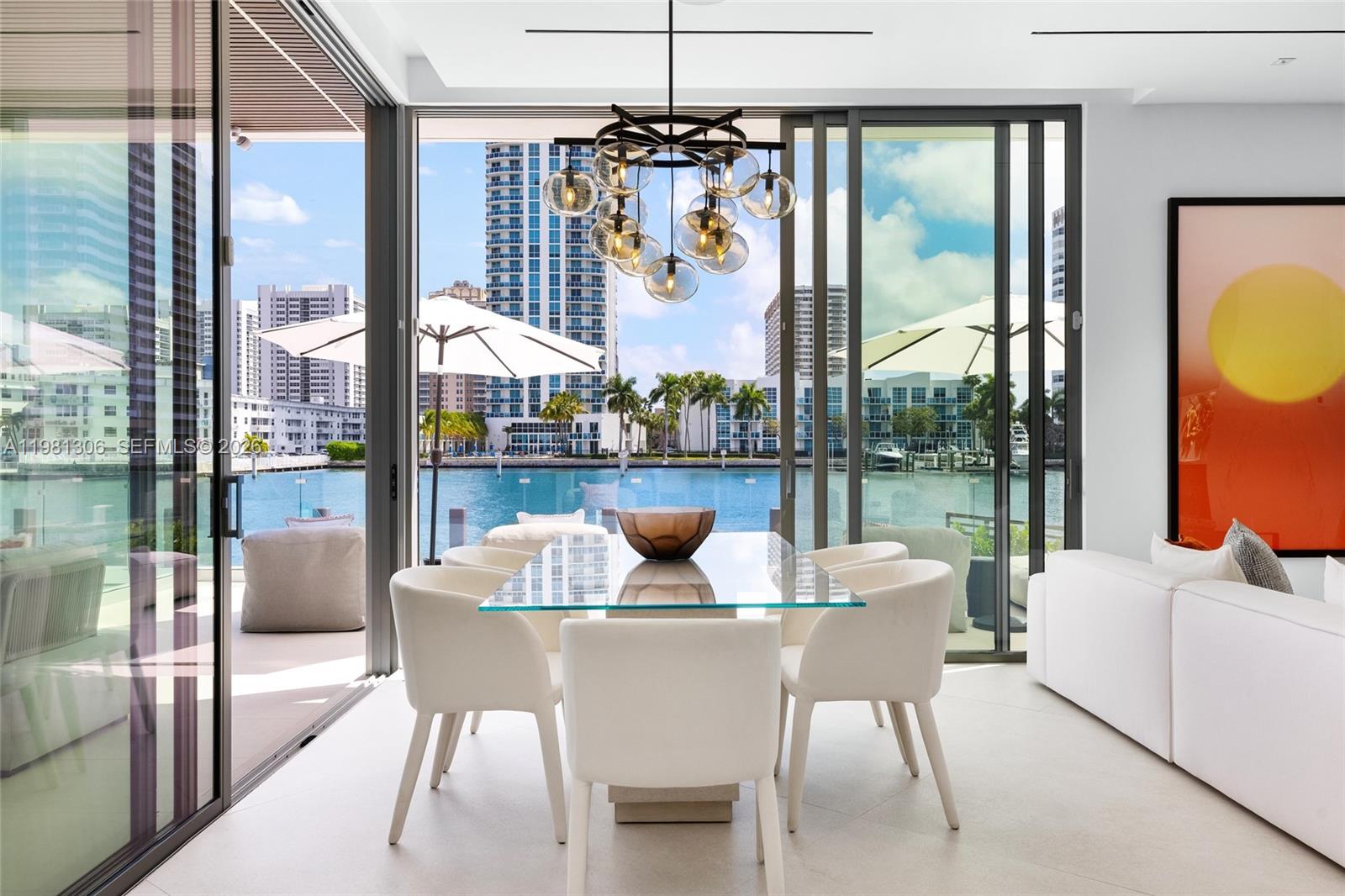 503 Palm Dr Hallandale Beach, FL 33009