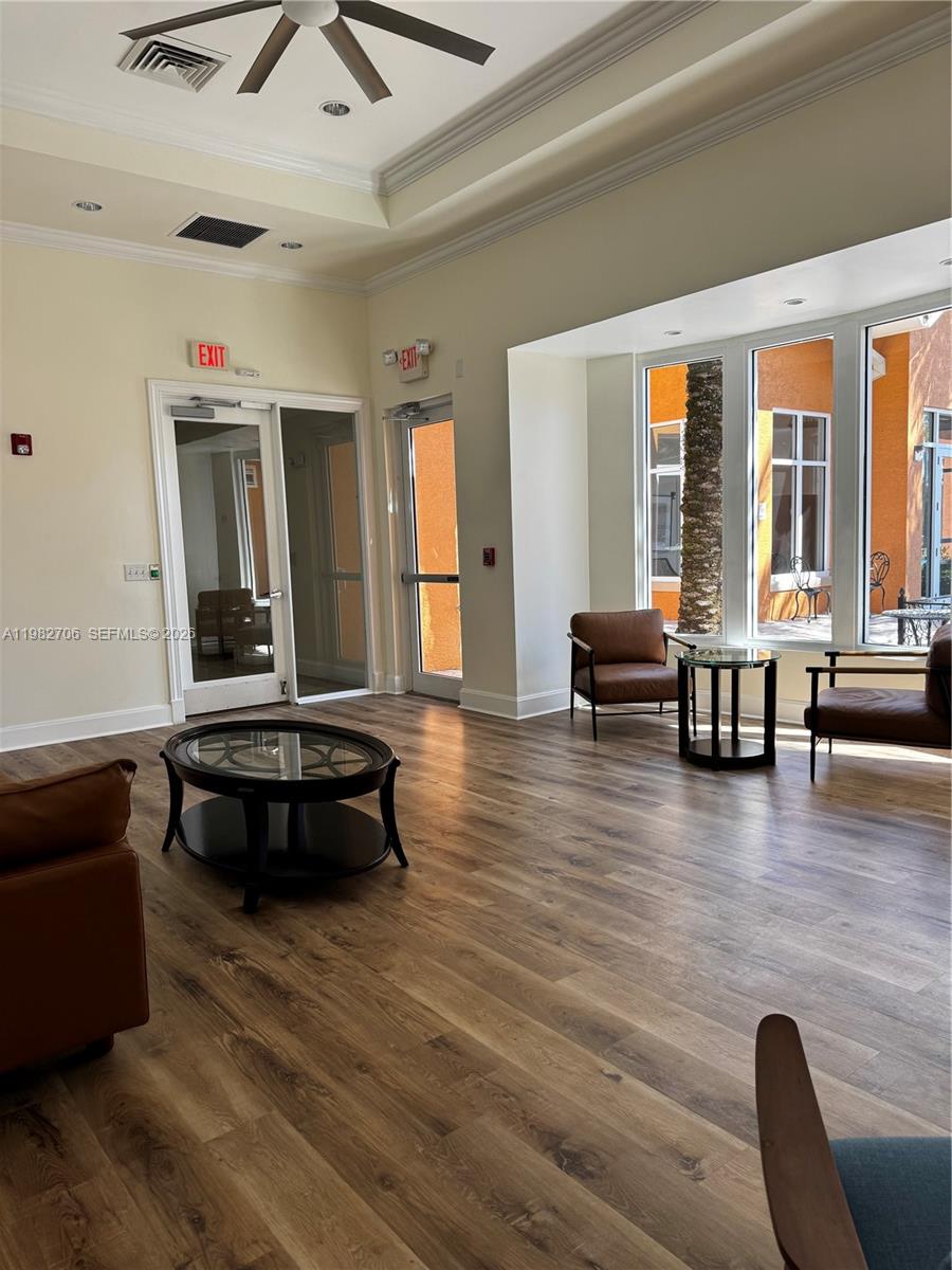 image Aventura Marina 124