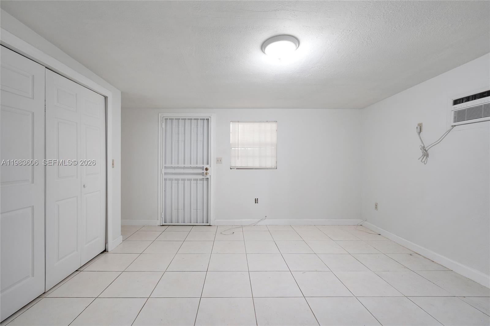 2122 SW 58th Ave Miami, FL 33155