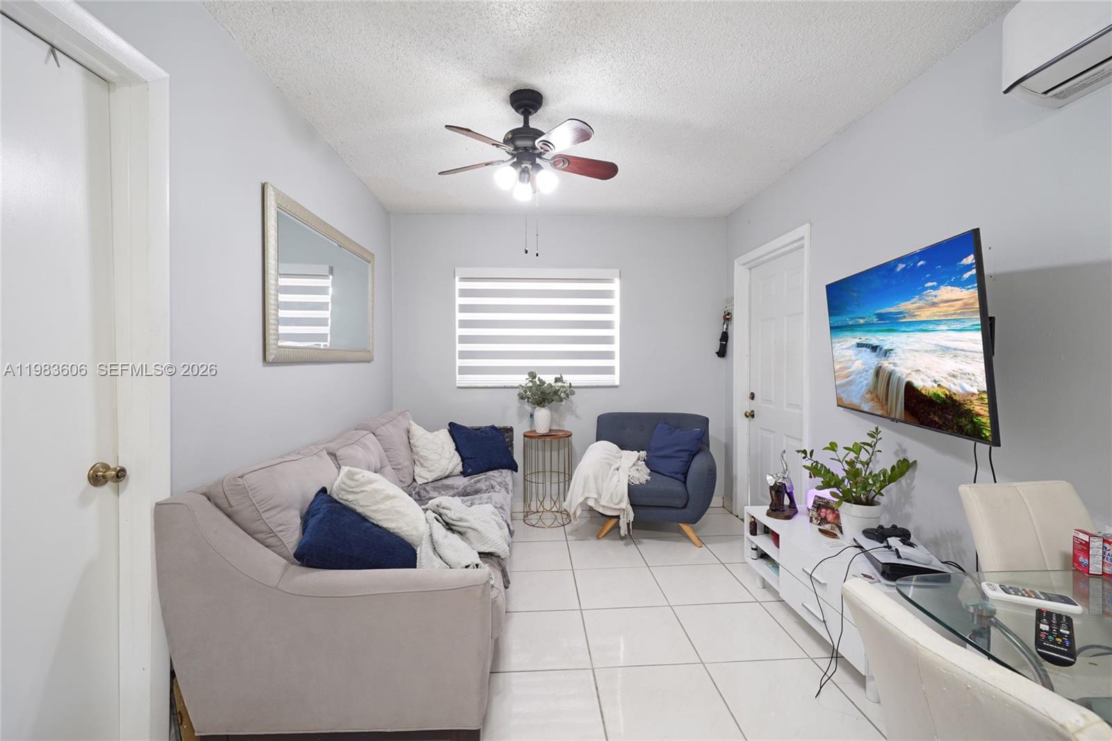 2122 SW 58th Ave Miami, FL 33155