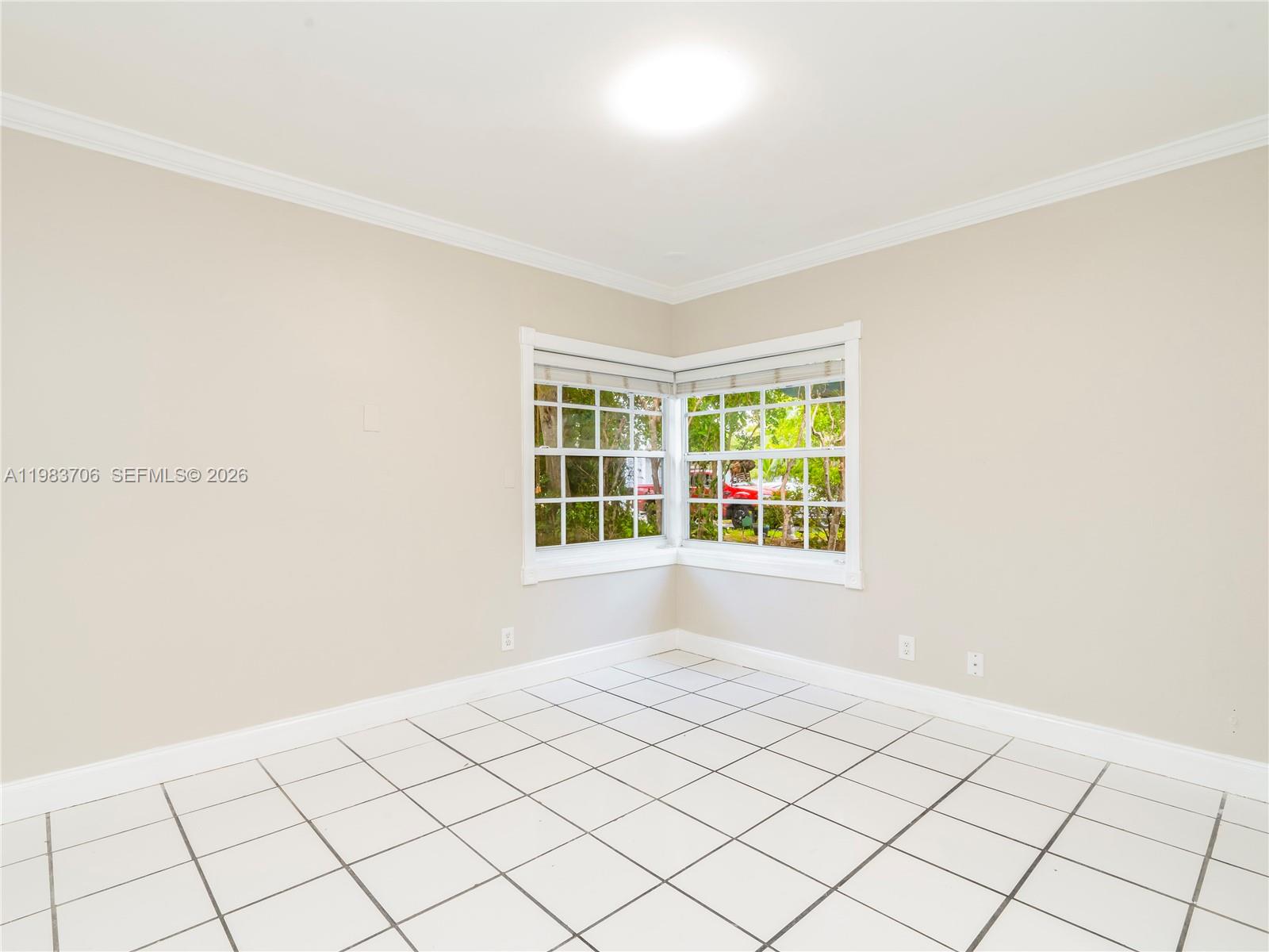 1125 NE 10th Ave Fort Lauderdale, FL 33304