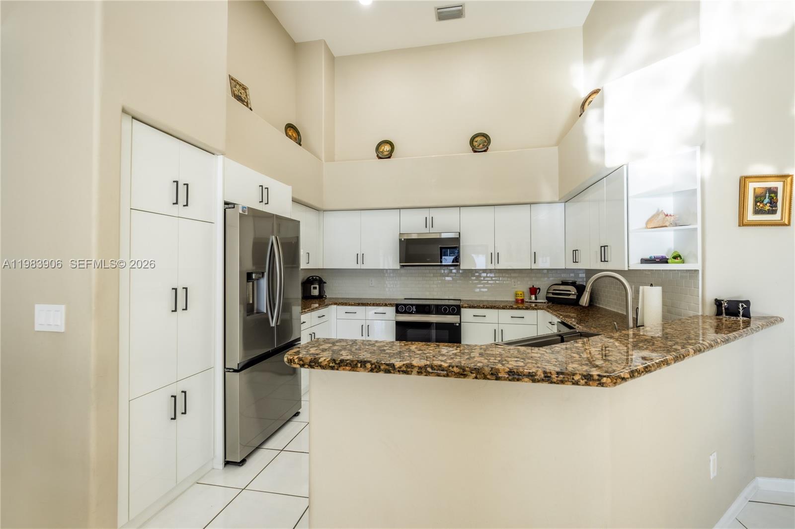 930 NW 197th Ave Pembroke Pines, FL 33029