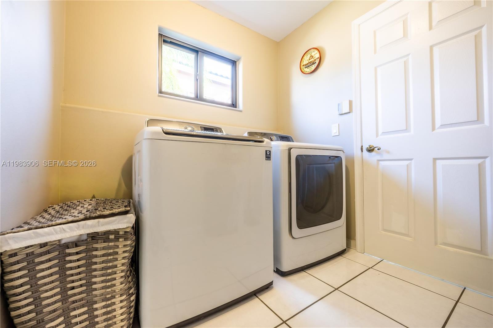 930 NW 197th Ave Pembroke Pines, FL 33029