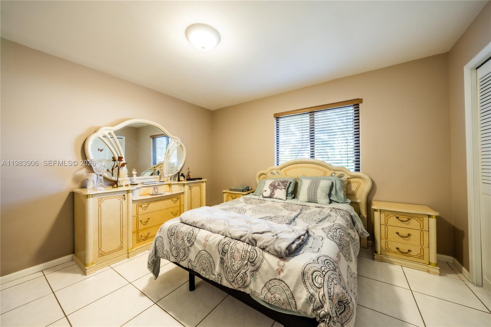 930 NW 197th Ave Pembroke Pines, FL 33029