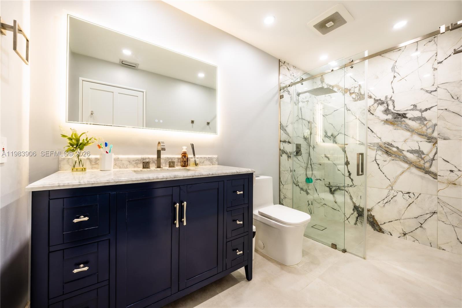 930 NW 197th Ave Pembroke Pines, FL 33029