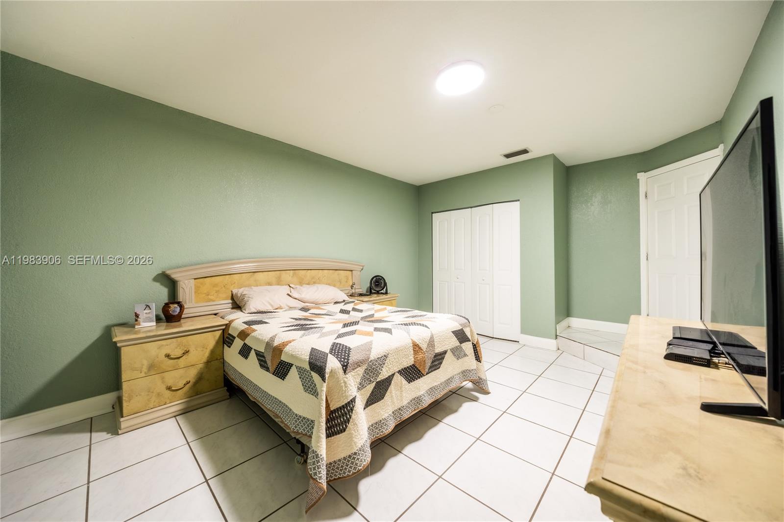 930 NW 197th Ave Pembroke Pines, FL 33029