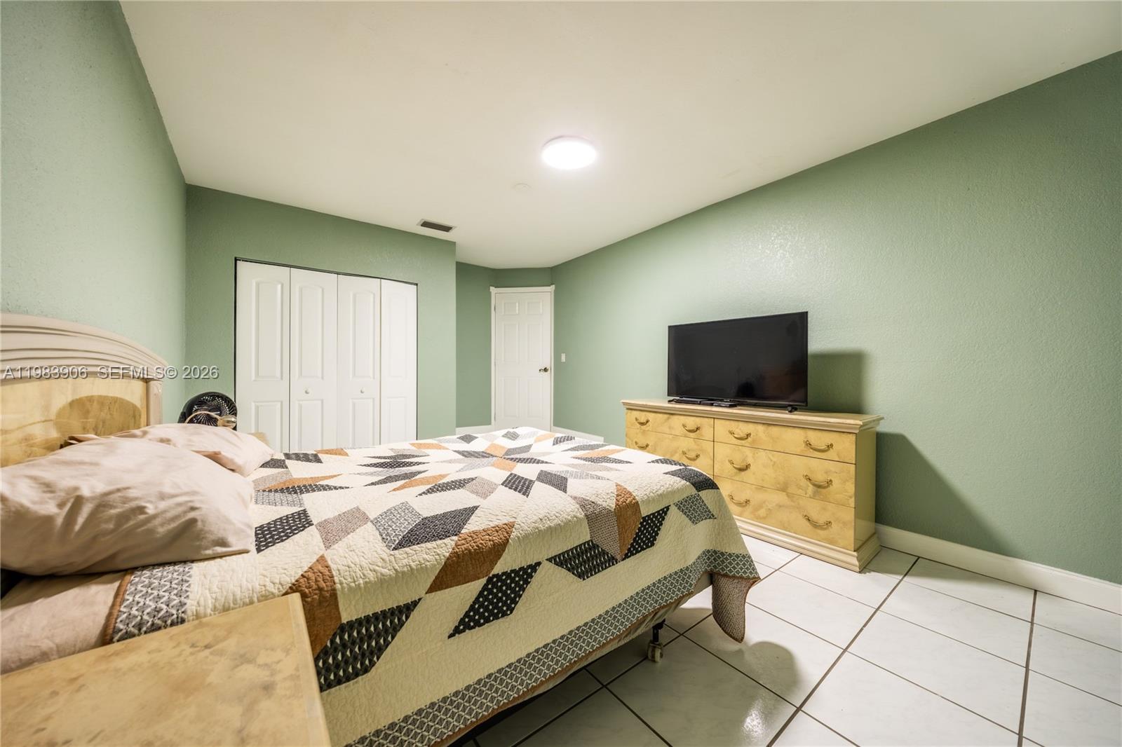 930 NW 197th Ave Pembroke Pines, FL 33029