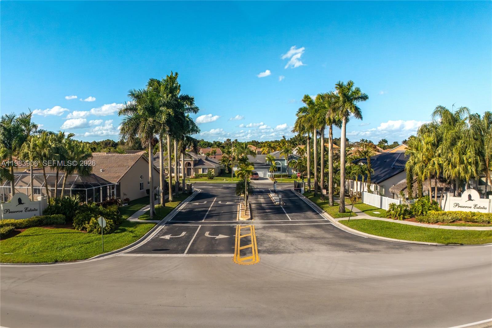 930 NW 197th Ave Pembroke Pines, FL 33029