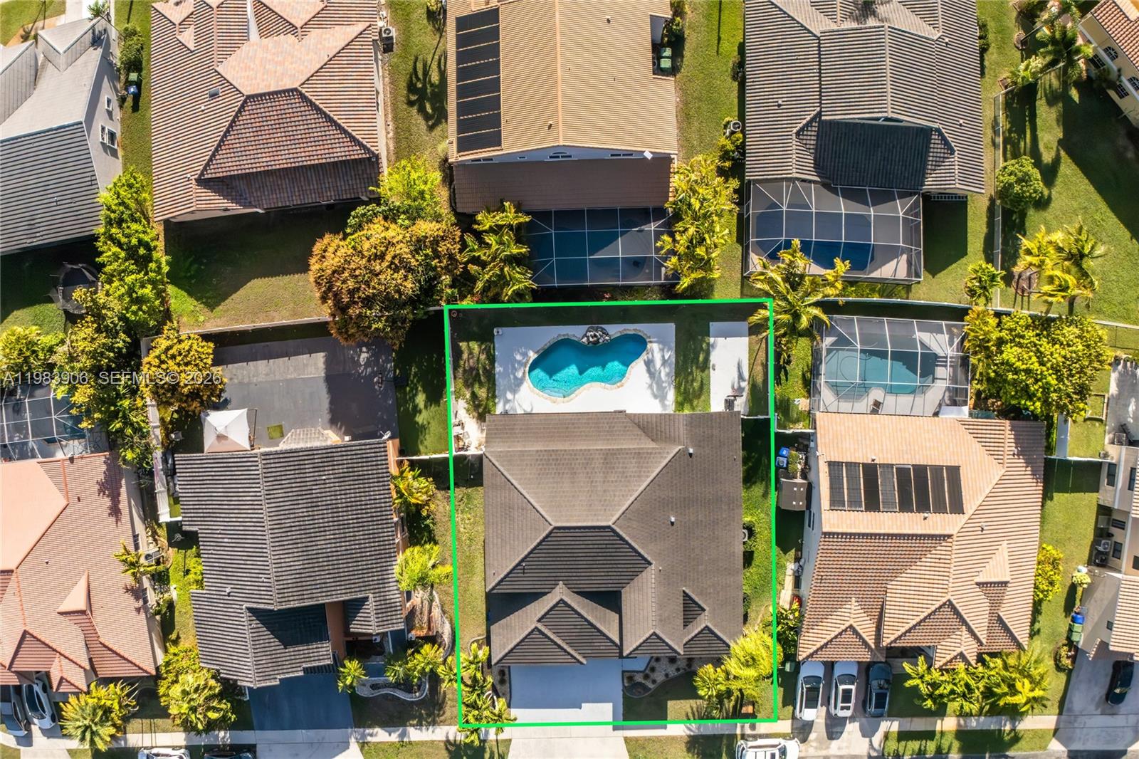 930 NW 197th Ave Pembroke Pines, FL 33029