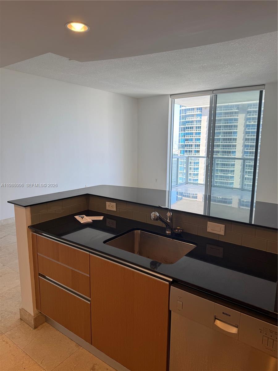 image 1060 Brickell - 105010