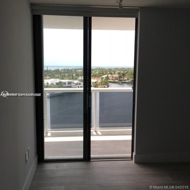 20515 E Country Clb Dr #1045 Aventura, FL 33180