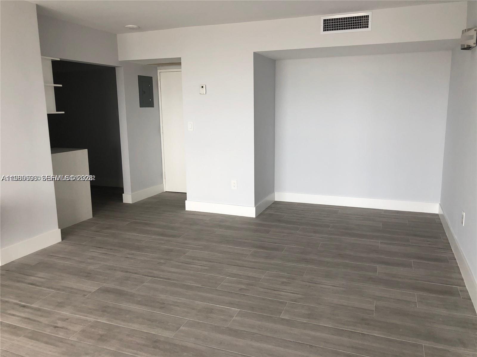 20515 E Country Clb Dr #1045 Aventura, FL 33180