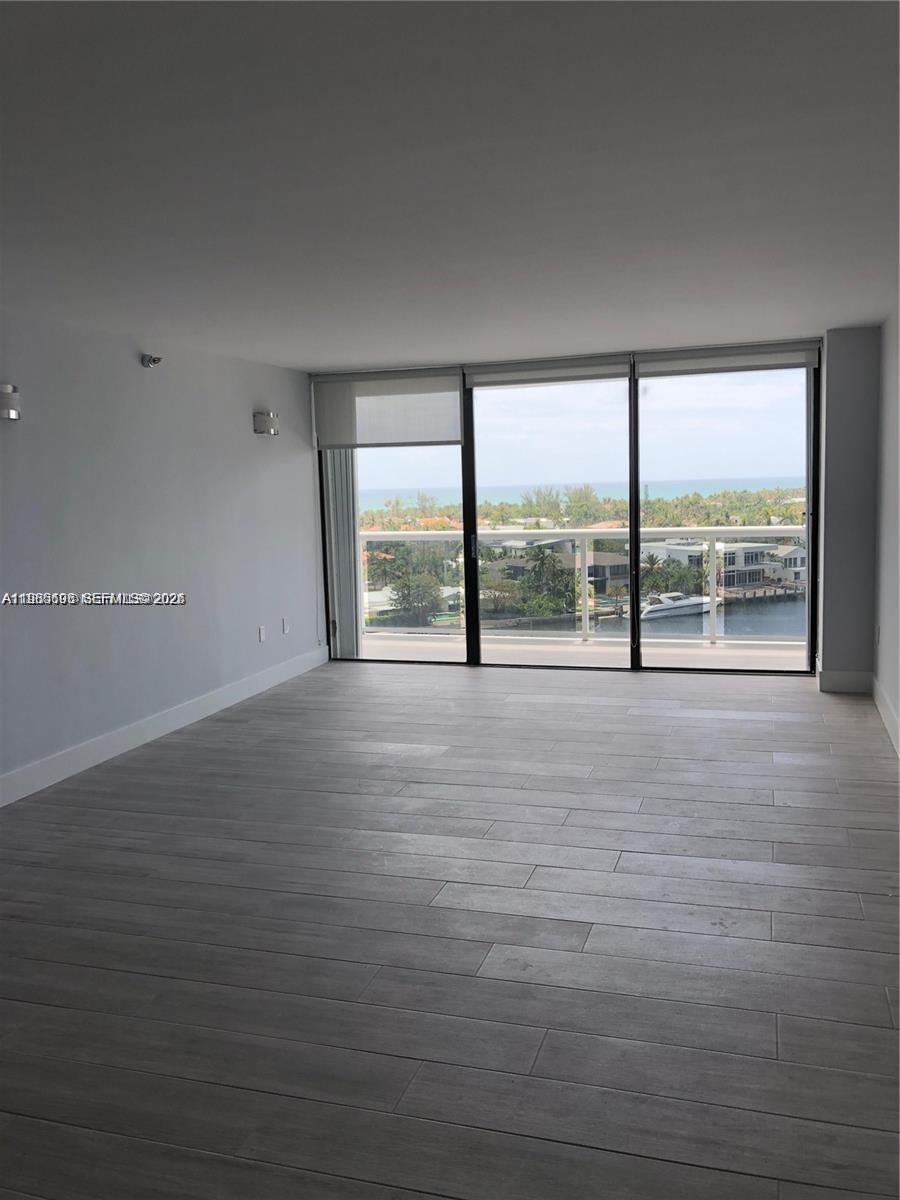 20515 E Country Clb Dr #1045 Aventura, FL 33180