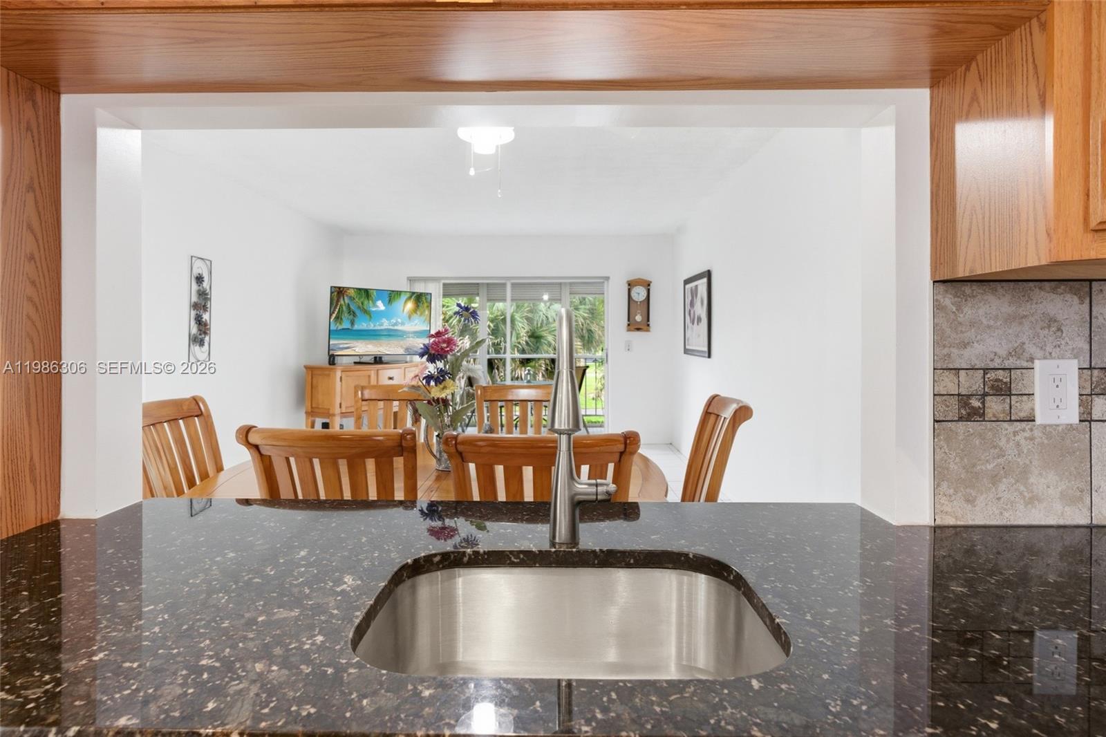 1201 Hillcrest Ct #209 Hollywood, FL 33021