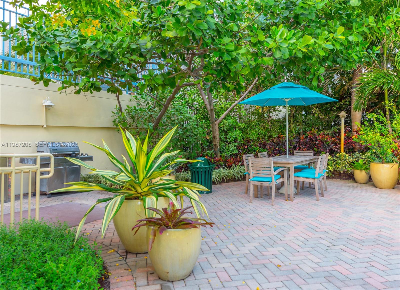 image 1500 Ocean Drive33