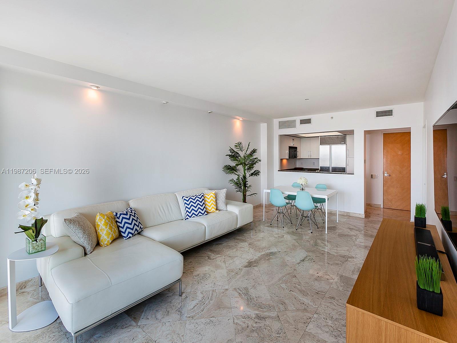 image 1500 Ocean Drive5