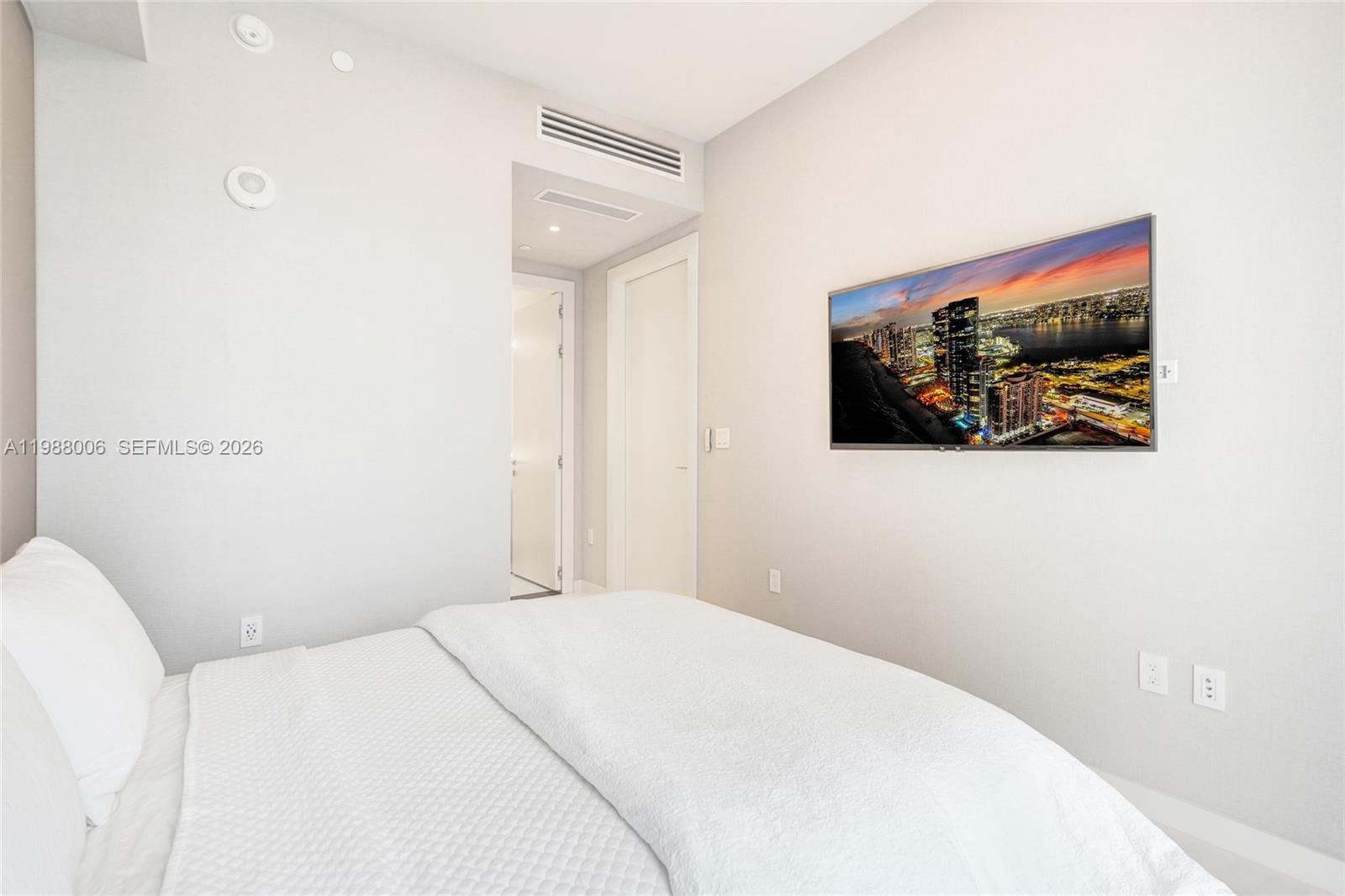 image Aston Martin Residences26