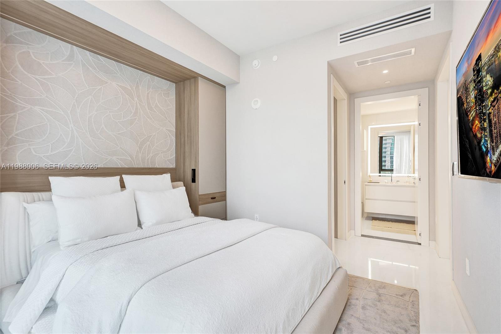 image Aston Martin Residences27