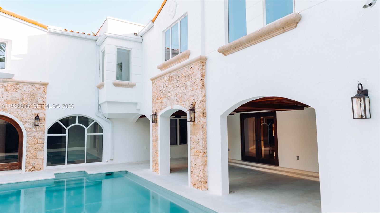 2525 Indian Mound Trl Coral Gables, FL 33134