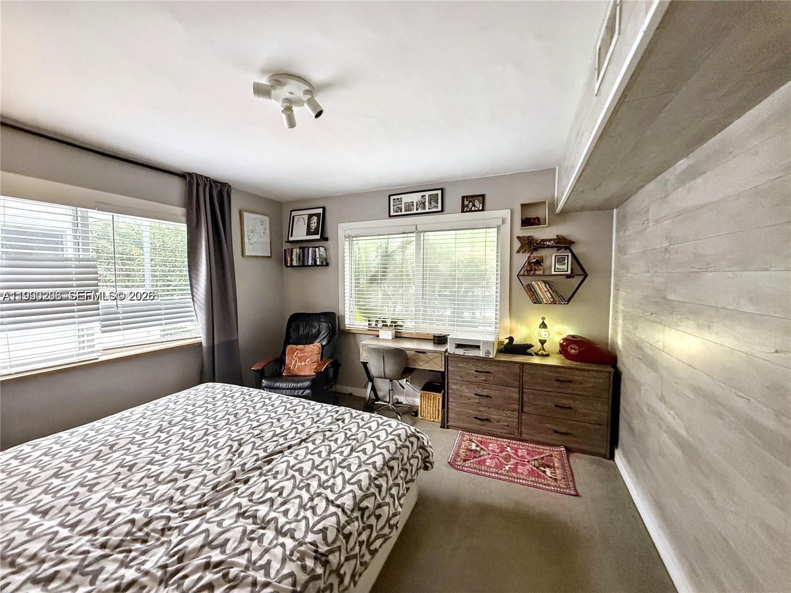 1115 Meridian Ave #1-1115 Miami Beach, FL 33139