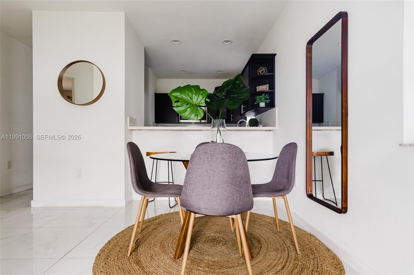 8765 NW 22nd Pl Miami, FL 33147