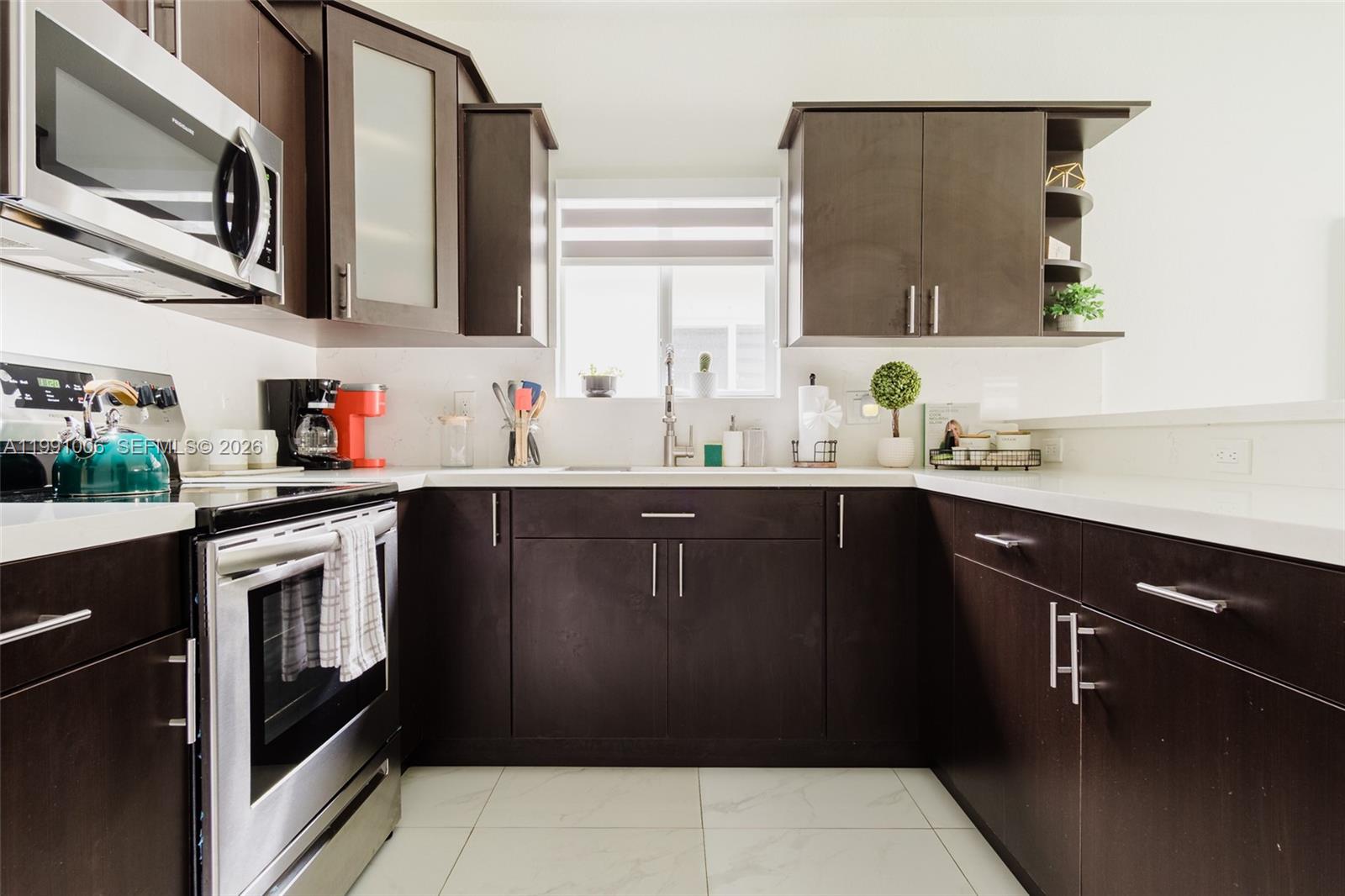 8765 NW 22nd Pl Miami, FL 33147