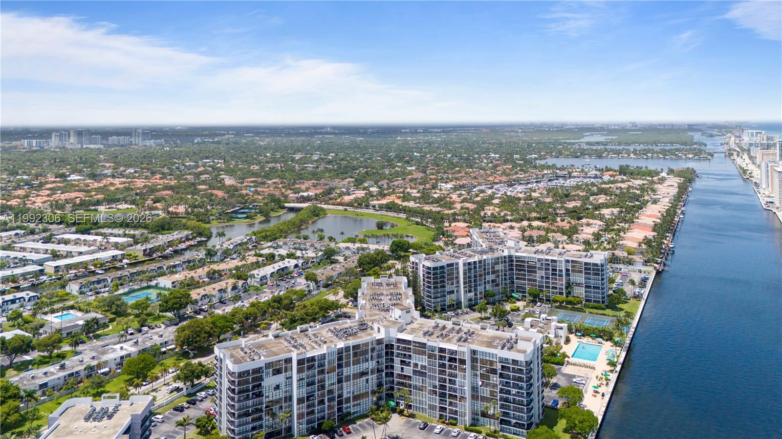 1000 Parkview Dr #723 Hallandale Beach, FL 33009