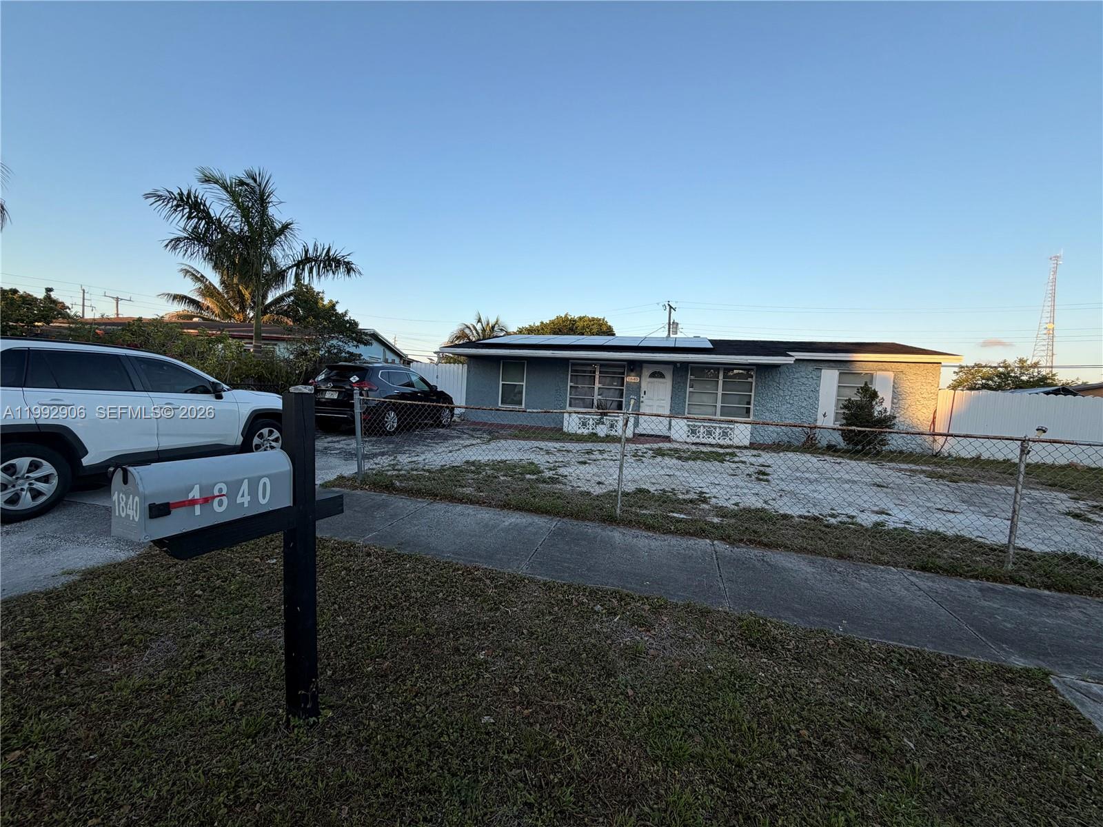 1840 NW 33rd Ter Lauderhill, FL 33311