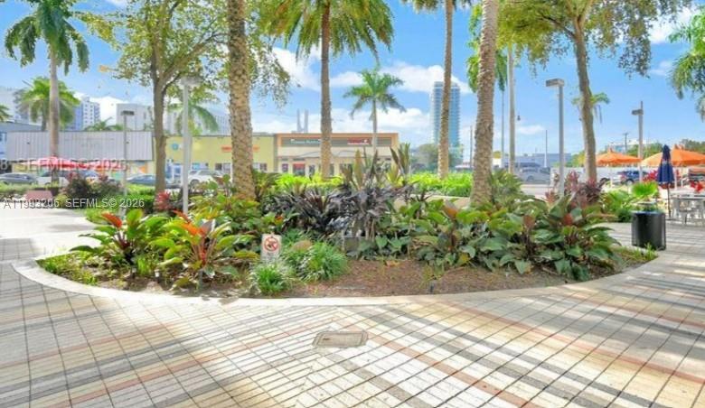 7135 Collins Ave #525 Miami Beach, FL 33141