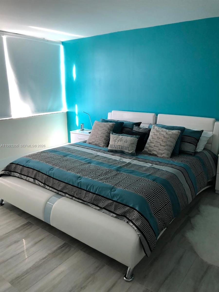 7135 Collins Ave #525 Miami Beach, FL 33141