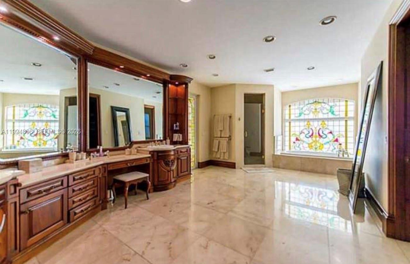 3630 Justison Rd Miami, FL 33133