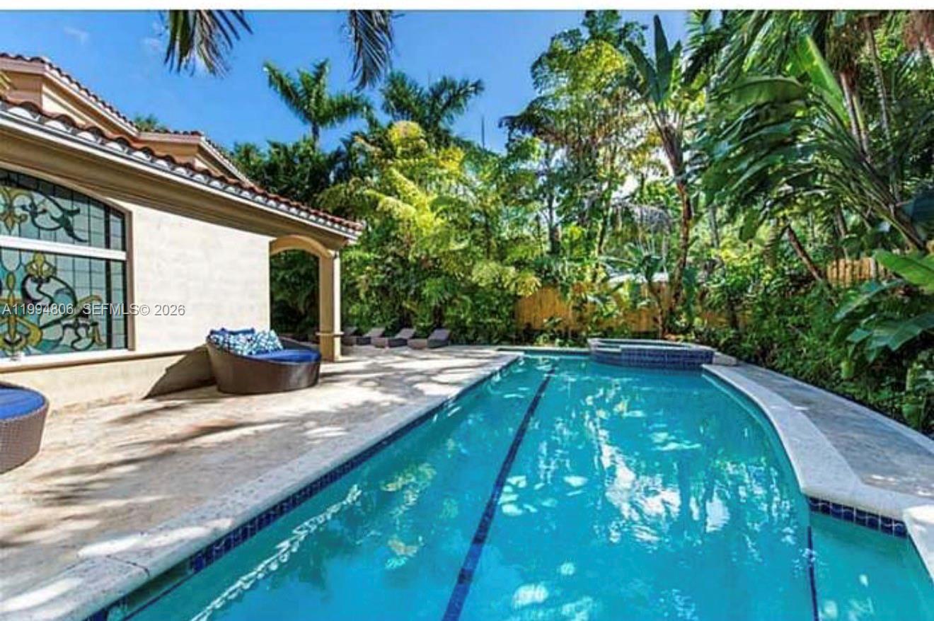 3630 Justison Rd Miami, FL 33133