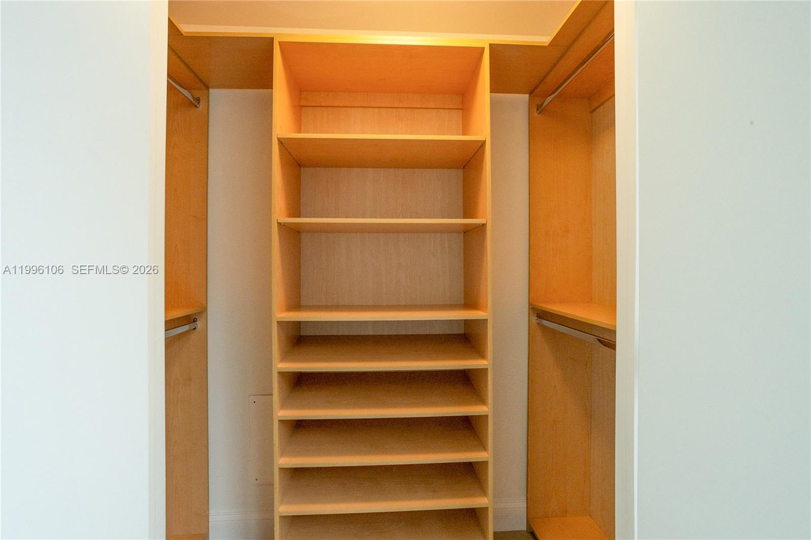 image Blue on the Bay10