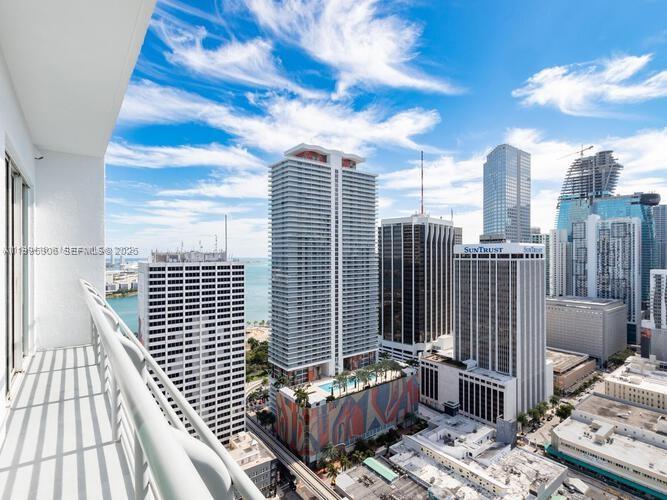 133 NE 2nd Ave #3306