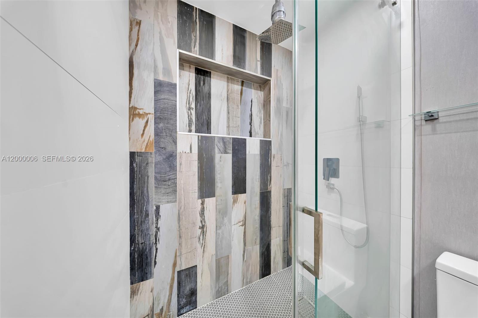 1104 NE 85th St Miami, FL 33138